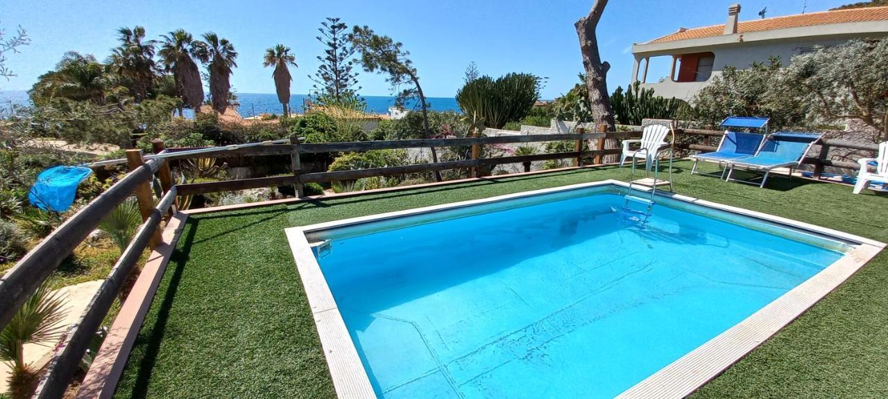 폰타네비안체 A Due Passi Dal Mare Con Piscina 빌라 외부 사진